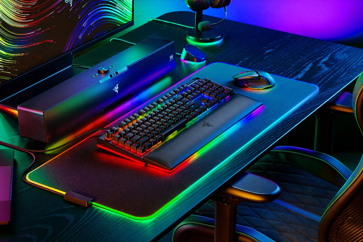 BlackWidow V4 Pro - Green Switch